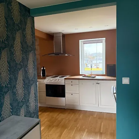 Sokkelleilighet I Enebolig I Naer Stranden Apartment