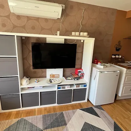 Sokkelleilighet I Enebolig I Naer Stranden Apartment *